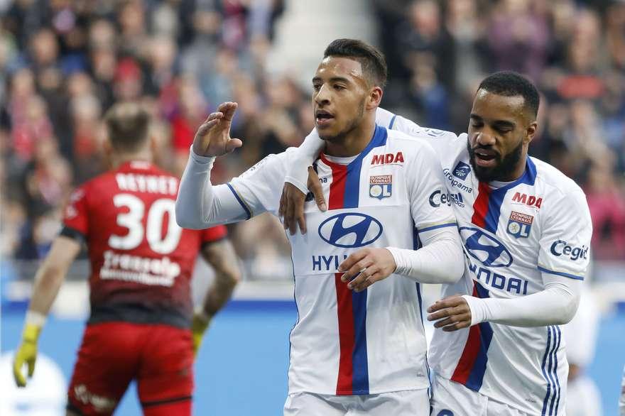 PG电子官方-包含里昂碾压西班牙，马夏尔一己之力扛起全队的词条