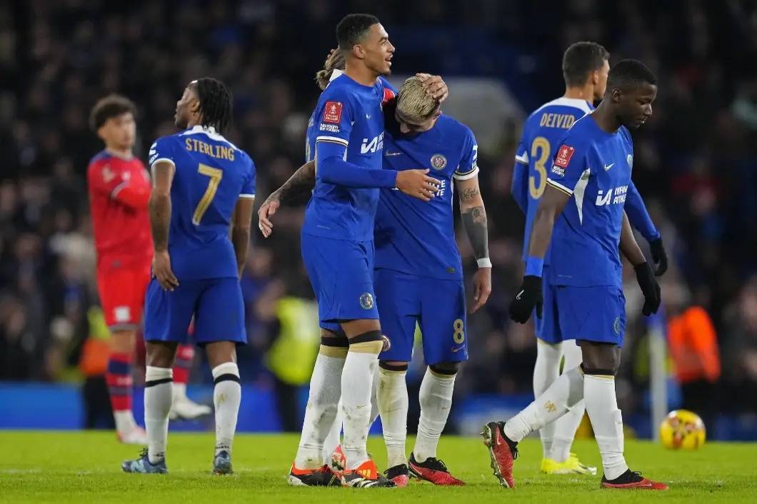 阿斯顿维拉意外失分，主场不敌对手的简单介绍