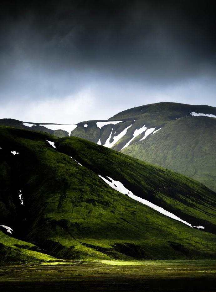 关于冰岛挑战罗马尼亚，实力对抗火花四射的信息