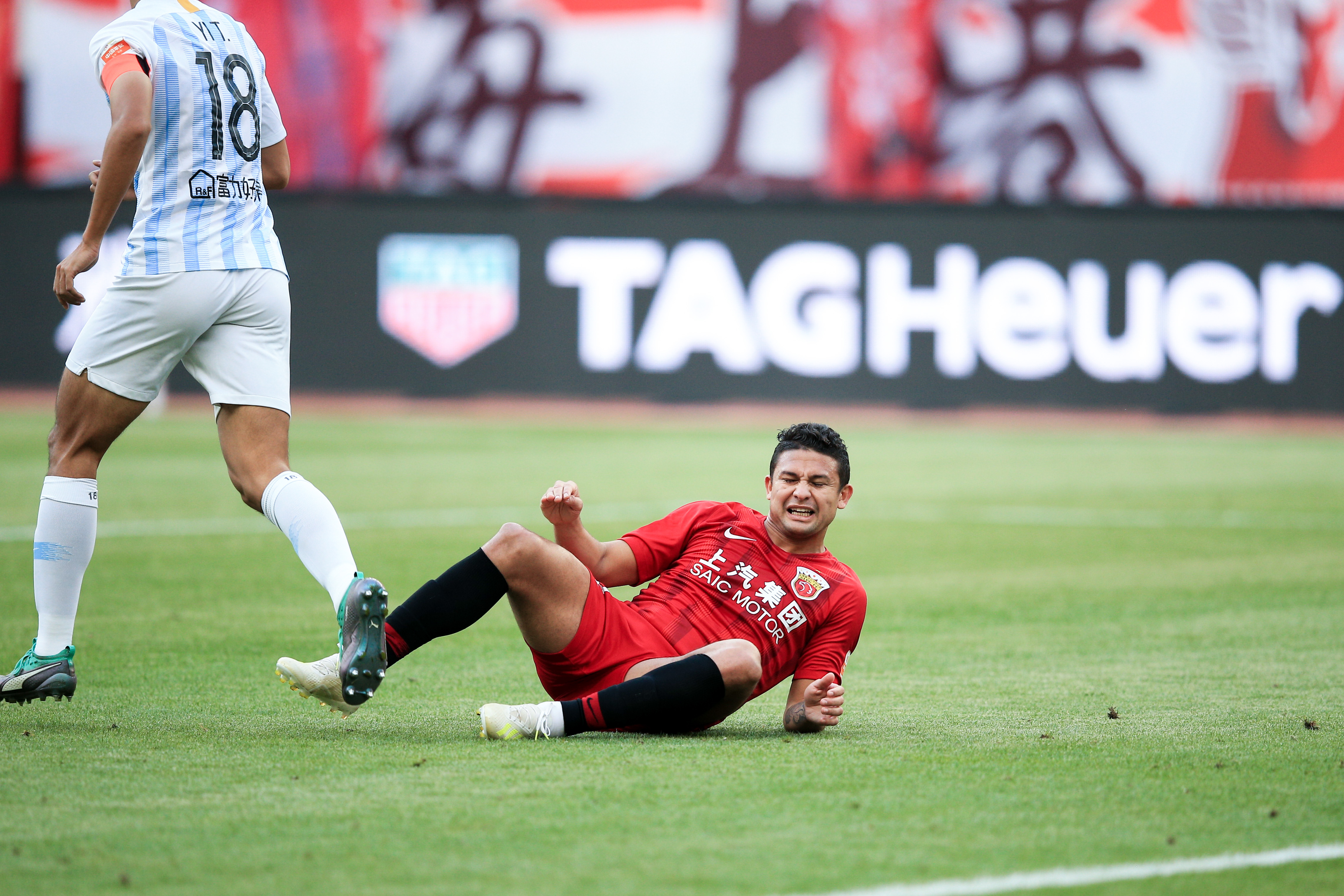 PG电子官方-包含富力主场不敌上港，继续跌至榜尾位置的词条