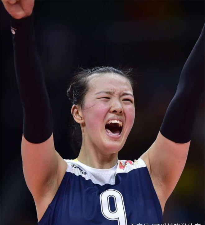 中国乒乓球队险胜德国乒乓球队，奥恰洛夫完成帽子戏法的简单介绍