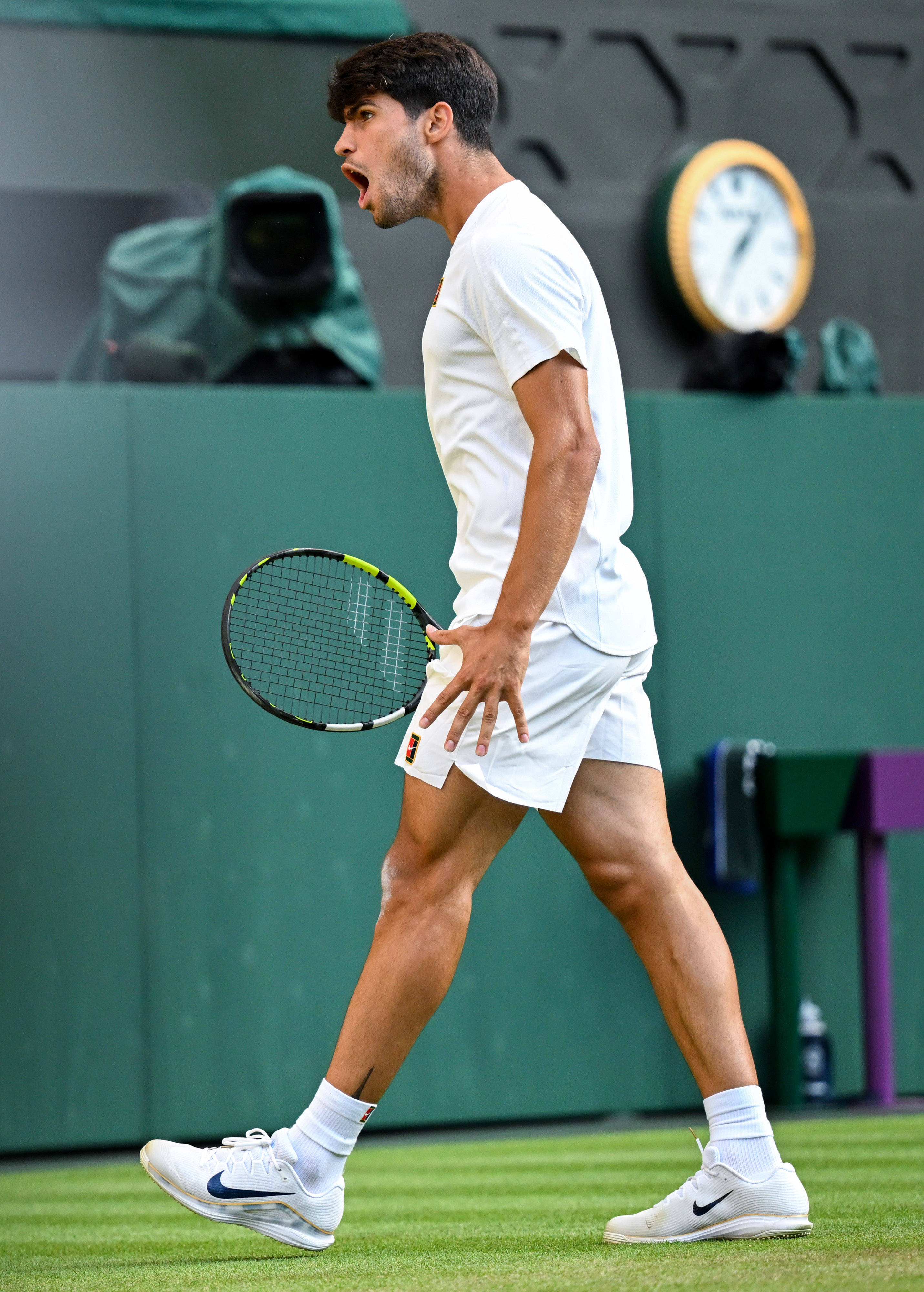 世界网球队爆冷西班牙网球队,阿尔卡拉斯制霸全场的简单介绍 世界网球队爆冷西班牙网球队,阿尔卡拉斯制霸全场的简单介绍