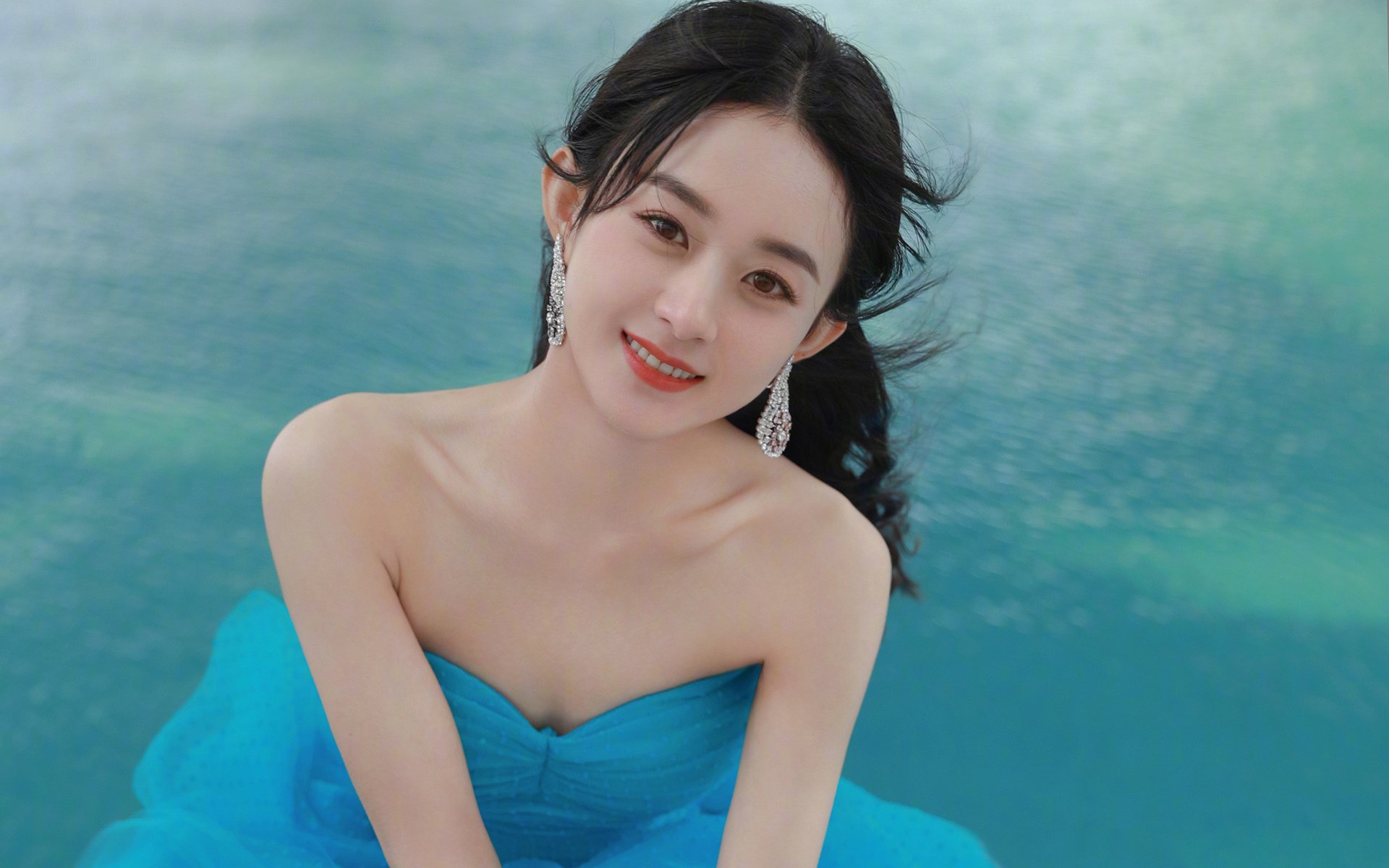 PG游戏下载-灰熊压哨绝杀上海队，利拉德成为全场焦点