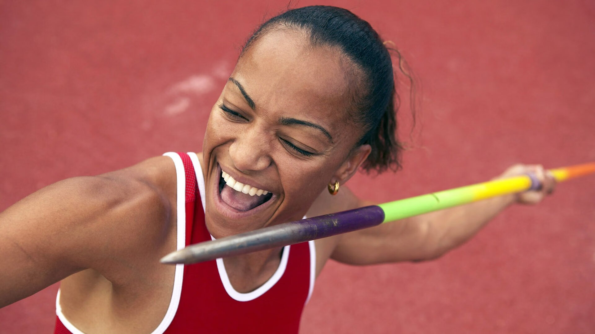 魔术带走尼克斯，贝恩在欧冠半决赛接管比赛，当跨界传奇同夜闪耀