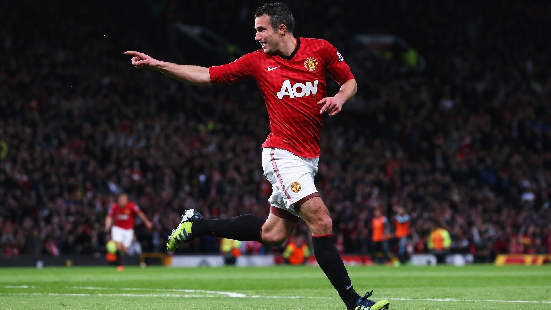 北欧风暴终场绝杀！卡塞米罗一锤定音，瑞典上演逆转奇迹